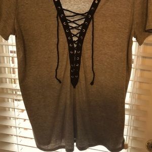 😀Forever 21 criss cross tie up top